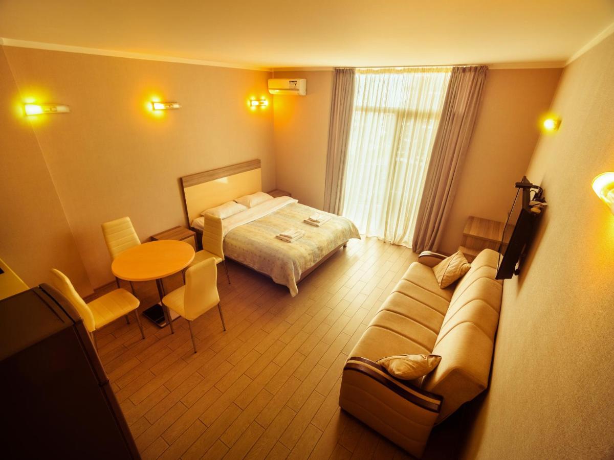 Ferienwohnung Batumi Orbi Sea View Exterior foto
