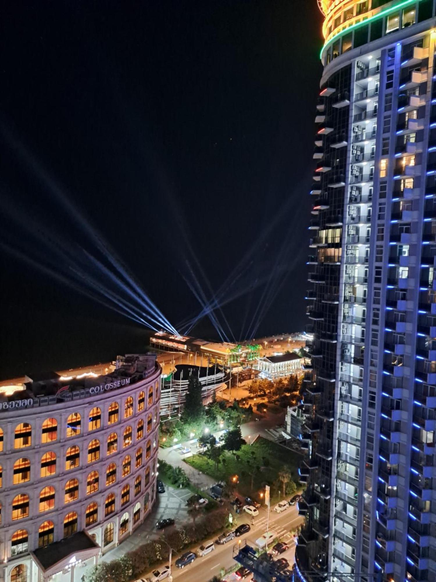 Ferienwohnung Batumi Orbi Sea View Exterior foto